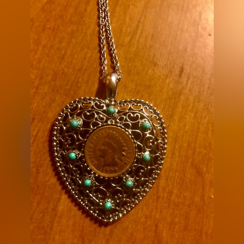Cute necklace